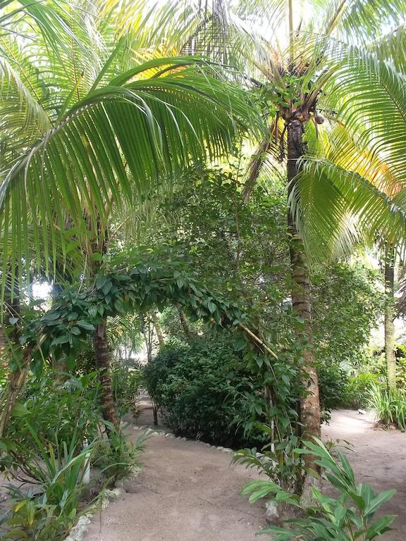 Hotel Salvador Gaviota Livingston Bagian luar foto