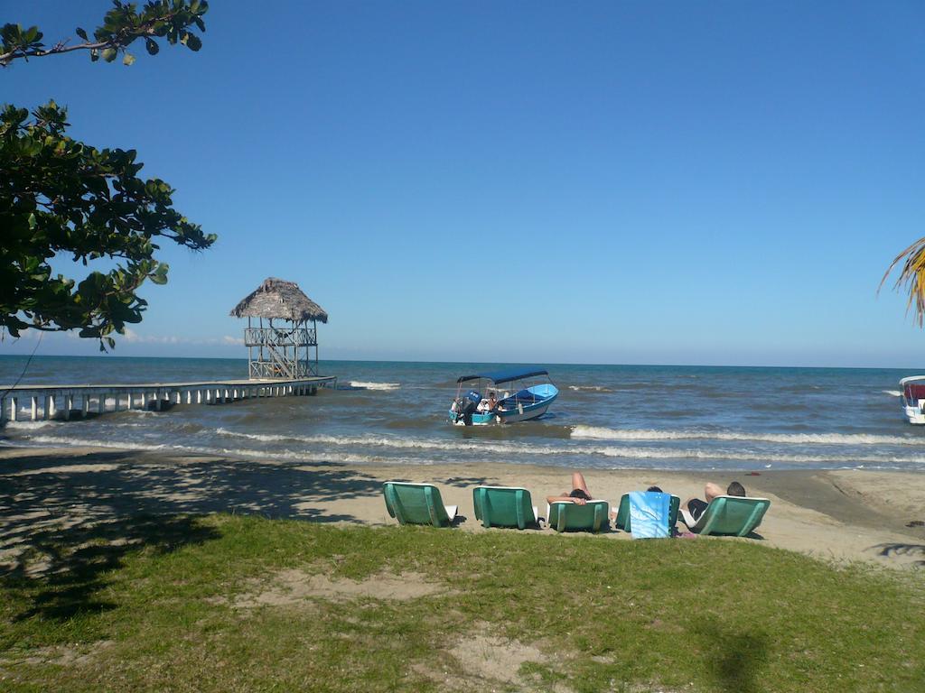 Hotel Salvador Gaviota Livingston Bagian luar foto